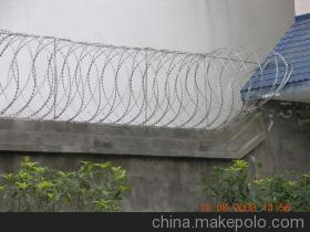 【供應金匠圍欄不銹鋼刀刺網(wǎng)廠家、不銹鋼刀刺網(wǎng)價格】價格,廠家,圖片,金屬網(wǎng),福瑞金屬絲網(wǎng)制品-